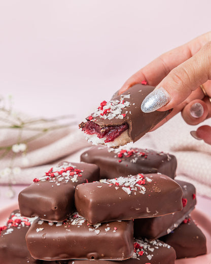 Crumble Charms - Raspberry Ripe Bar 2pk 110g