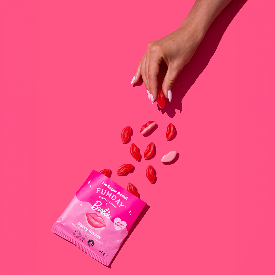 Funday Natural Sweets - Barbie Mixed Berry Kisses 50g